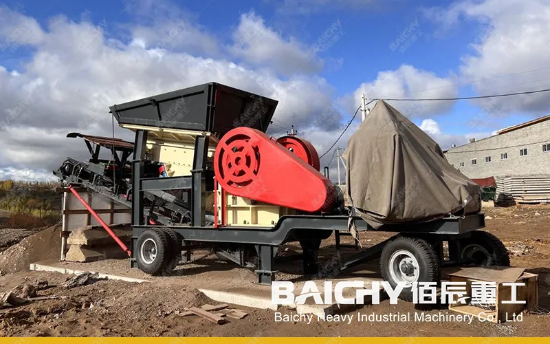 Мобильная дизельная щековая дробилка PE400X600 с вибрационным грохотом